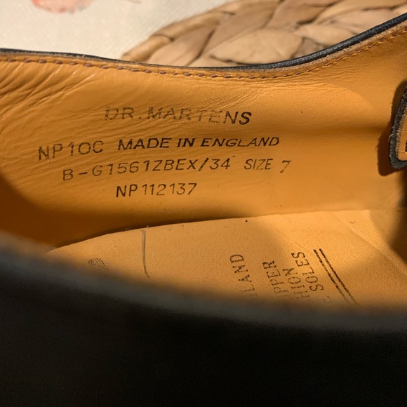 Dr Martens EUC vintage oxfords made in England - Picture 9 of 10